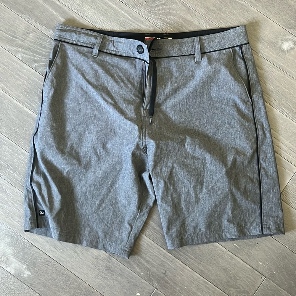 Hybrid shorts